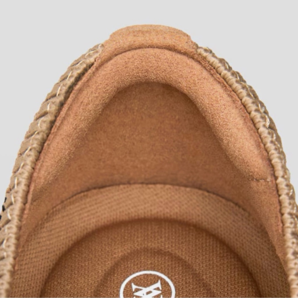 Vivaia Almond-Toe Ballet Flats (Tamia 2.0) | EUC | Sz 8 - Picture 4 of 12